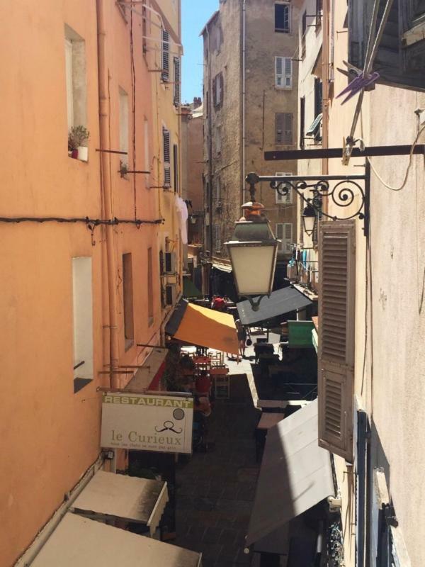 Appartement De Charme Centre Ville Historique Ajaccio อฌักซิโอ้ ภายนอก รูปภาพ